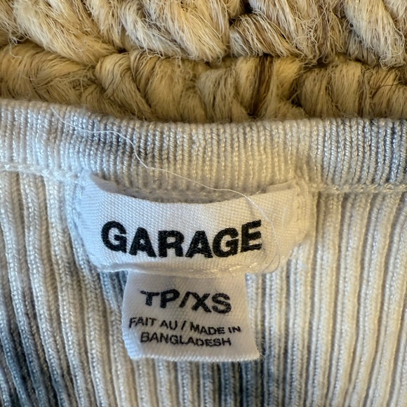 Women's Black and White Tie-Dye Top - Picture 2 of 2